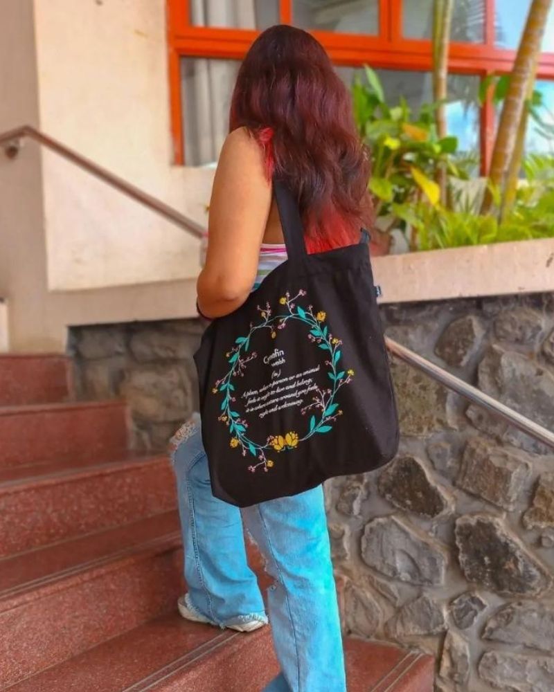 Large Zipper Tote Bag - Cynefin