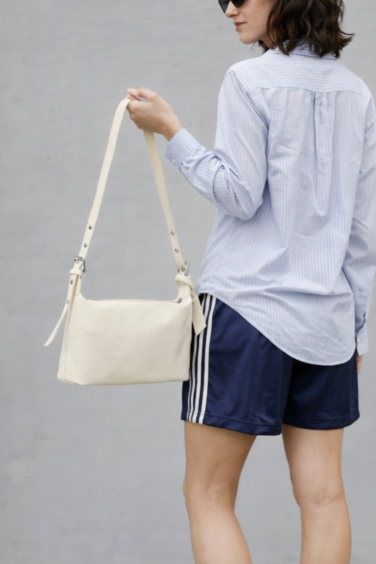 THE DEMI CROSSBODY BAG (MILK)