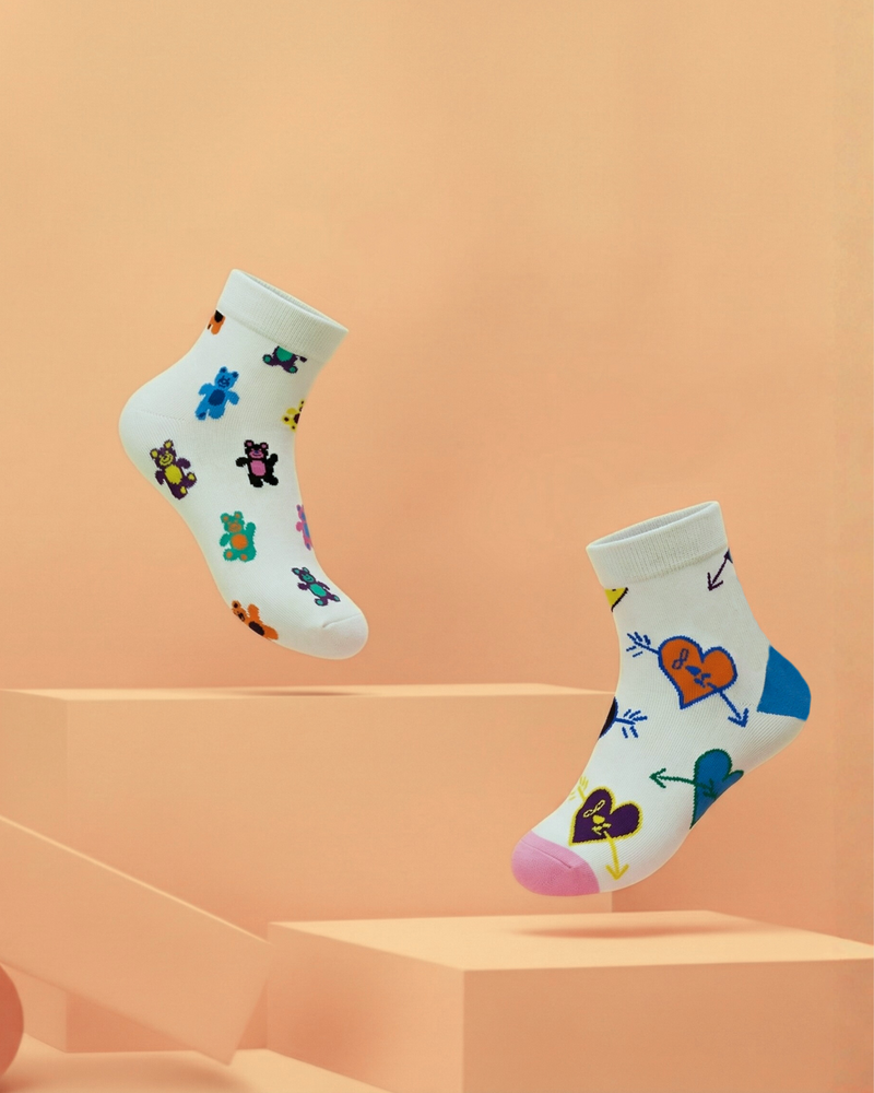 Riot Hearts ( Pack of 2 )