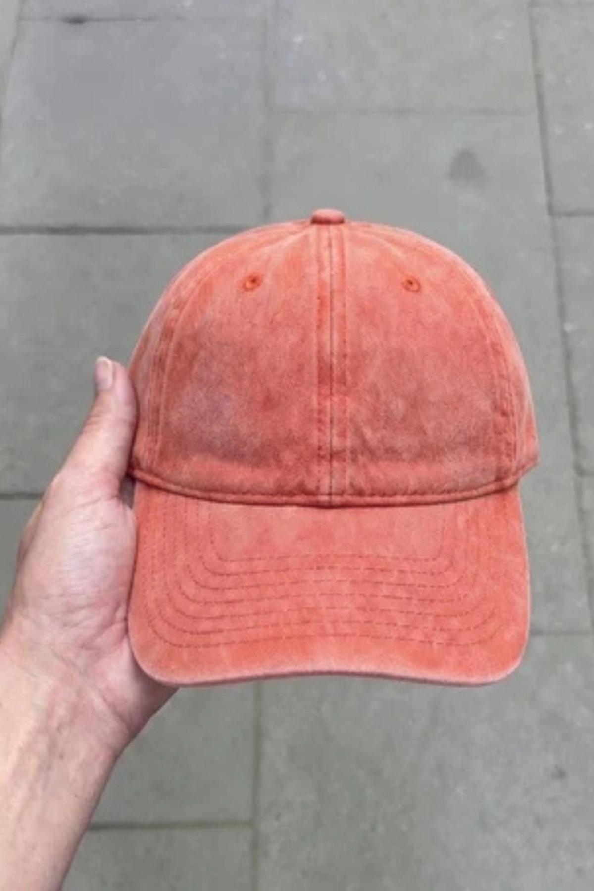 Clay Date Cap