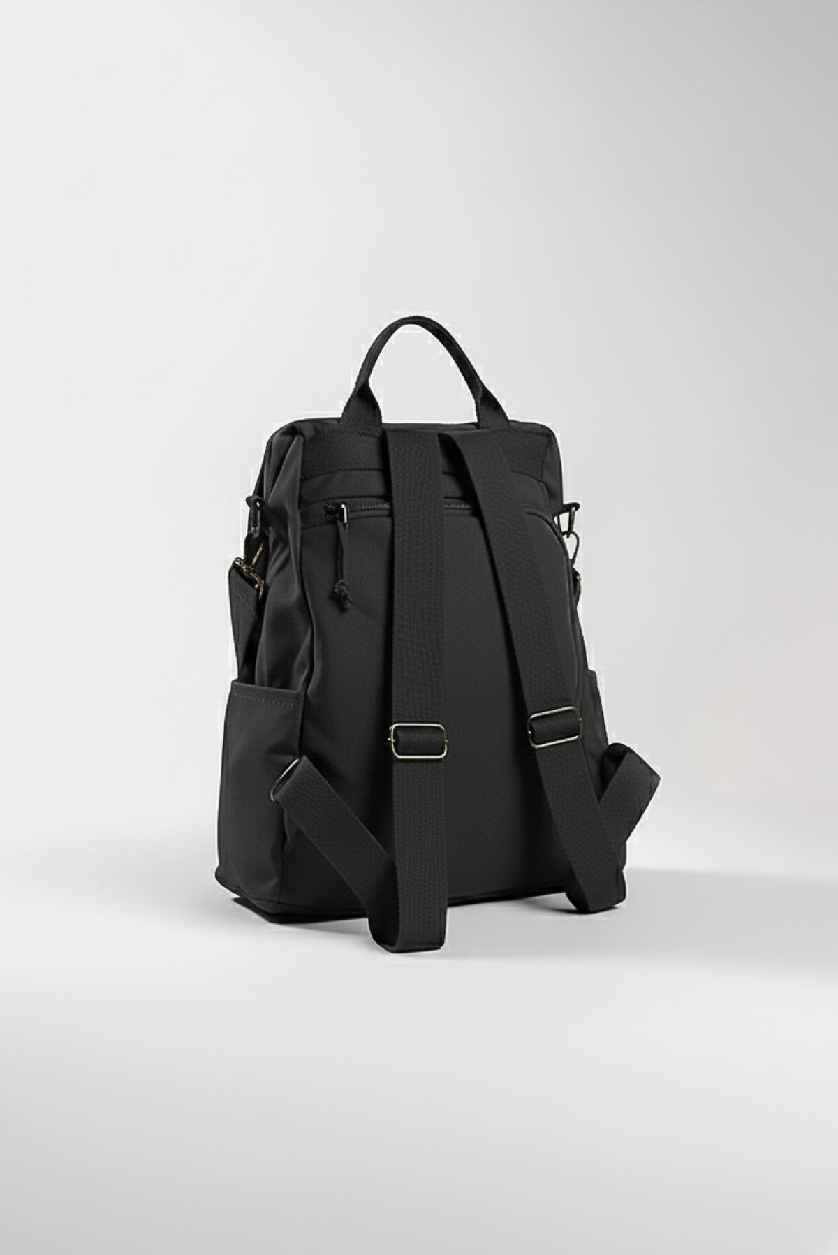 THE REVELLER BACKPACK (BLACK)