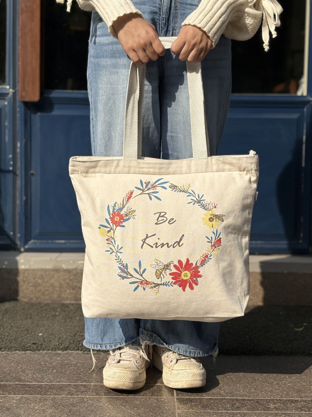 Large Zipper Tote Bag - Be Kind