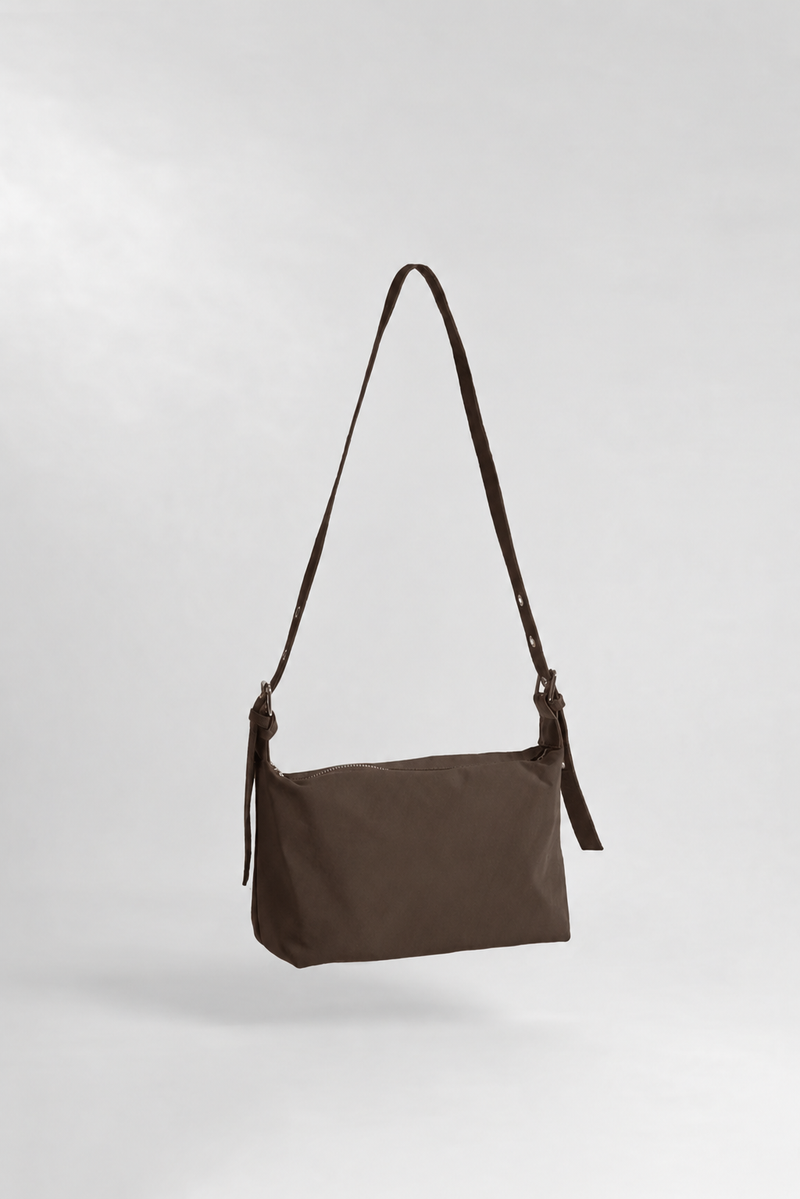 THE DEMI CROSSBODY BAG (BROWN)