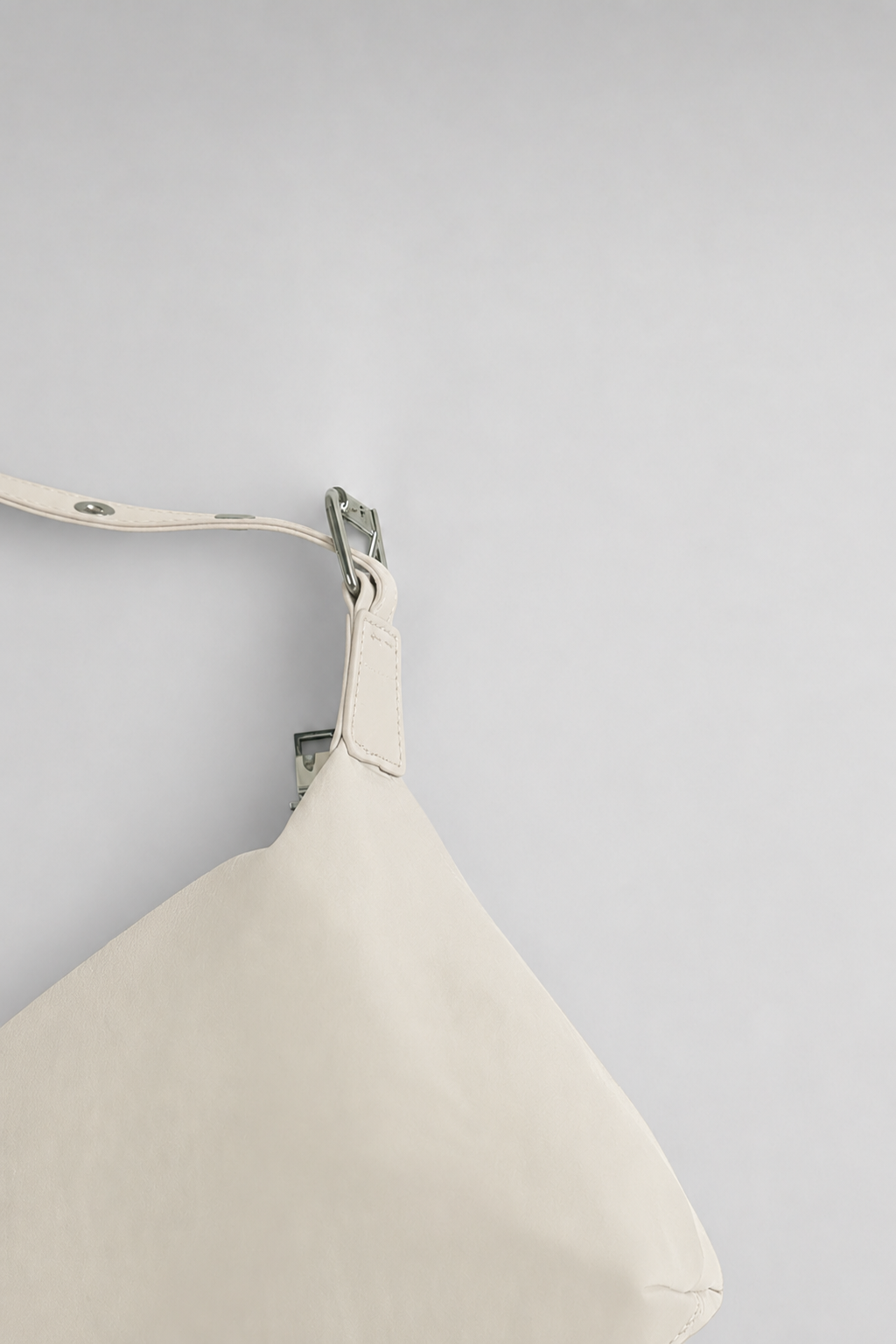 THE DEMI CROSSBODY BAG (MILK)