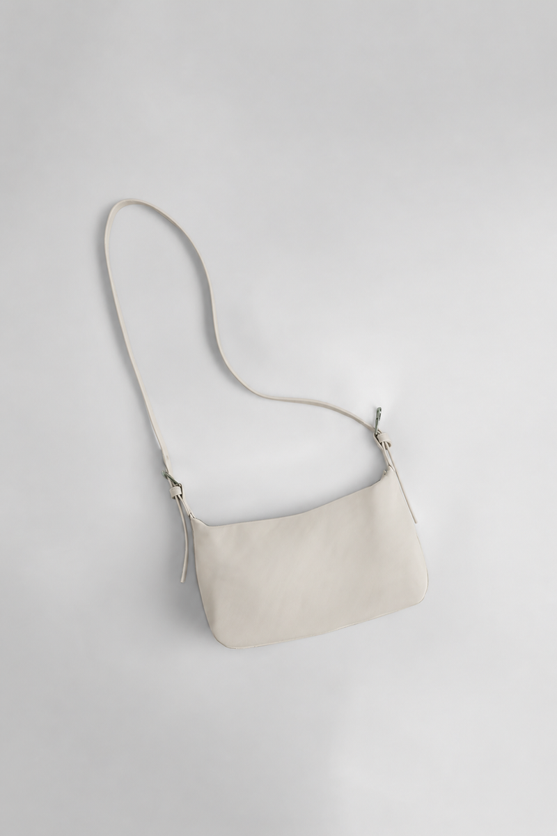 THE DEMI CROSSBODY BAG (MILK)