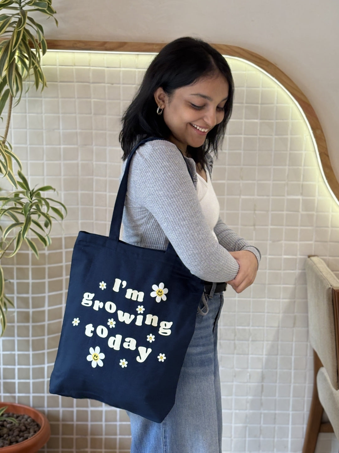 Zipper Tote Bag - Growing Wonder