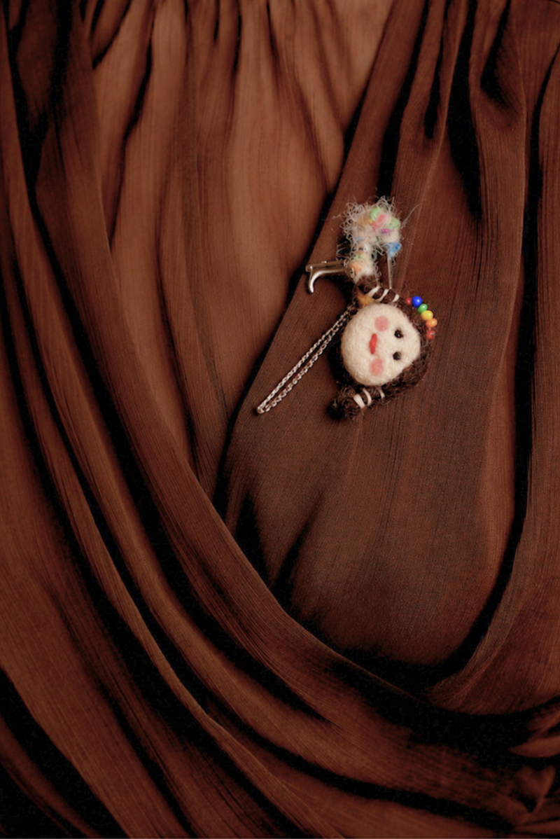 koinu brooch