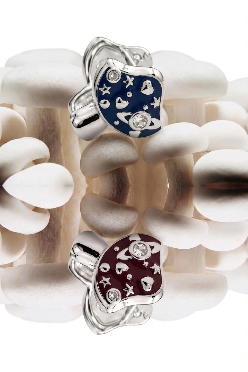 oscar ear cuff