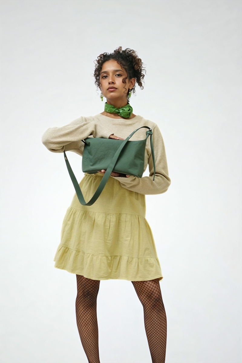 THE DEMI CROSSBODY BAG (GREEN)