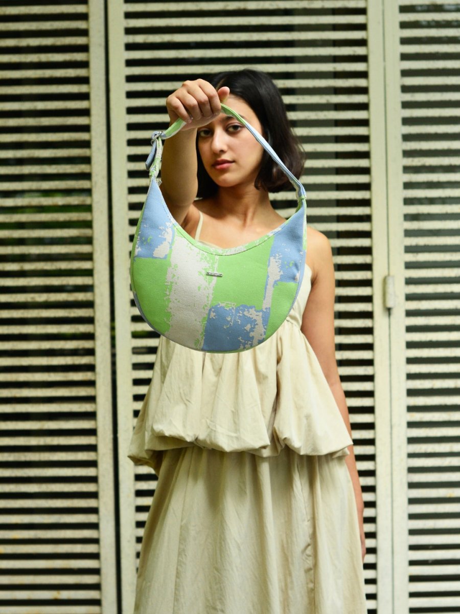 Terra moon bag styled as a relaxed everyday shoulder bag