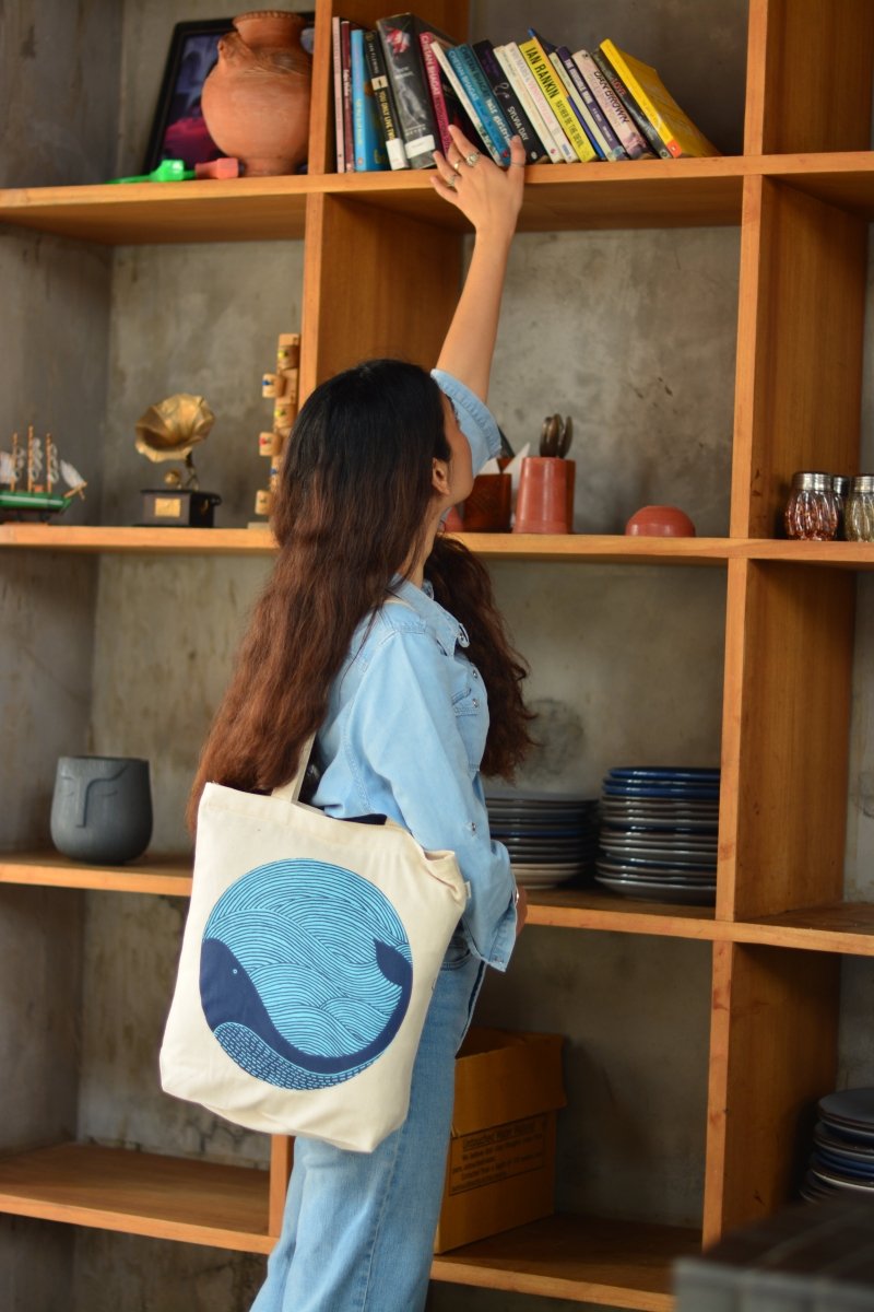 Buy Canvas Tote Bag with Zip - Whale Doodle – Ecoright