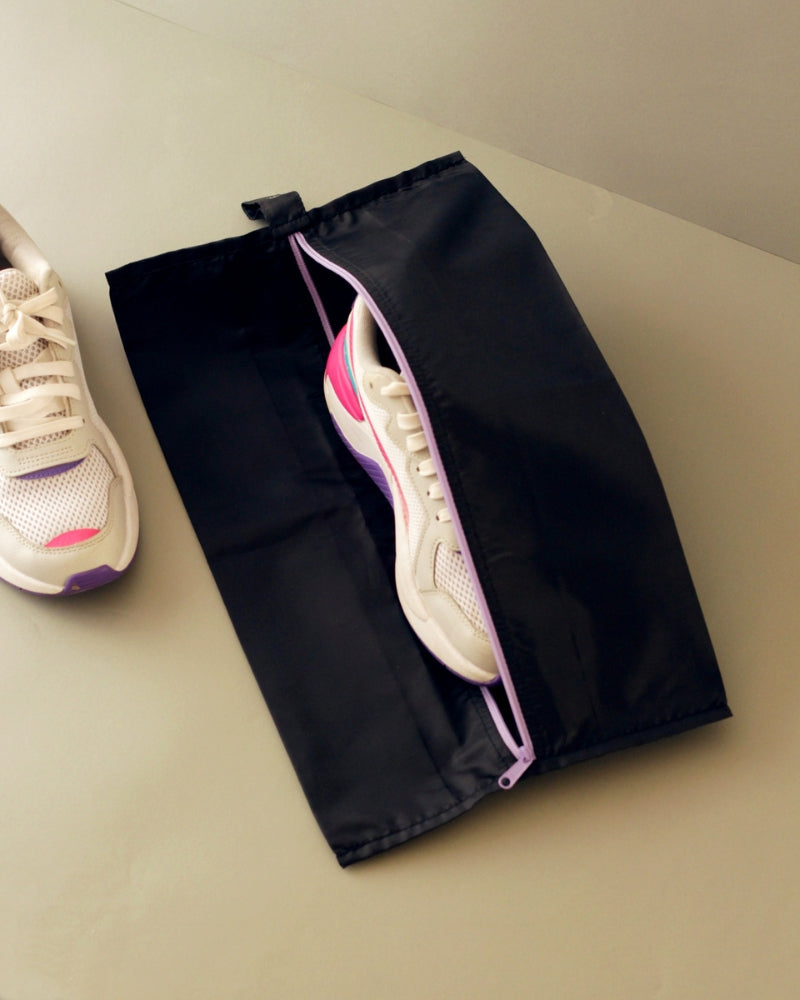 Sneakers and bag online set