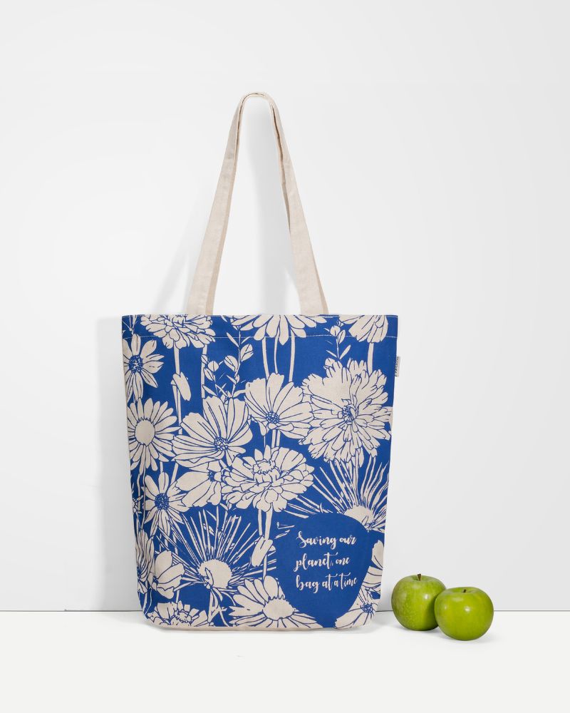 Zipper Tote Bag - Flowers: Eco-Friendly and Sustainable Zipper Tote Bag by ecoright